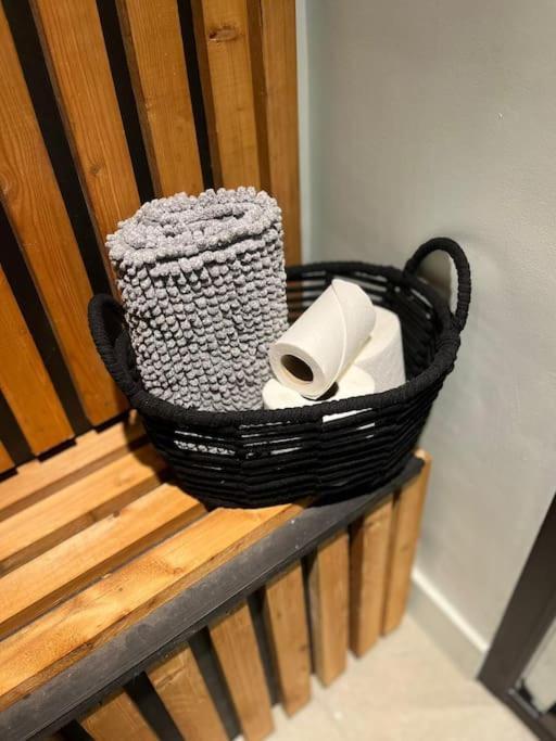 The Hideaway, Hot Tub Apartment Henley-in-Arden Екстериор снимка